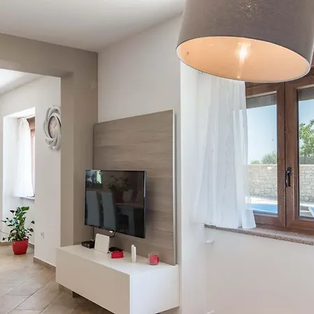 Leonardelli Villa Galižana